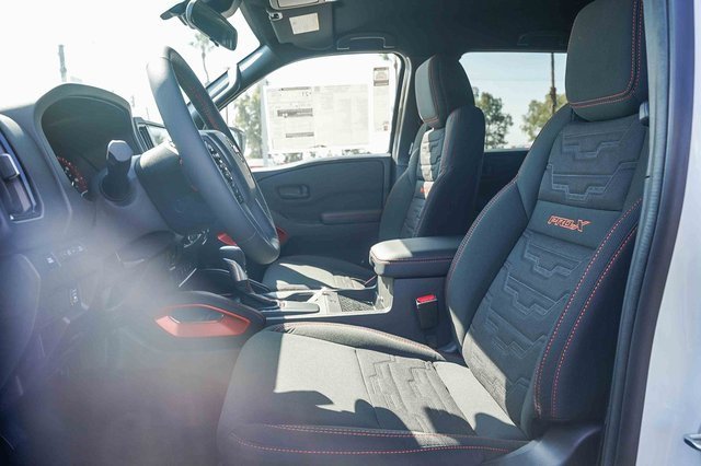 New 2026 Nissan Frontier Pro-X w/ Pro-X Convenience Package image 18