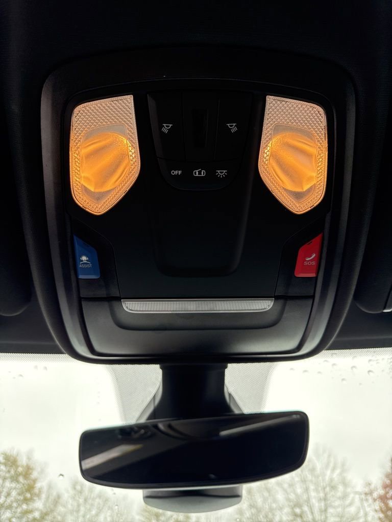 Used 2024 RAM 2500 Big Horn w/ Sport Appearance Package image 33