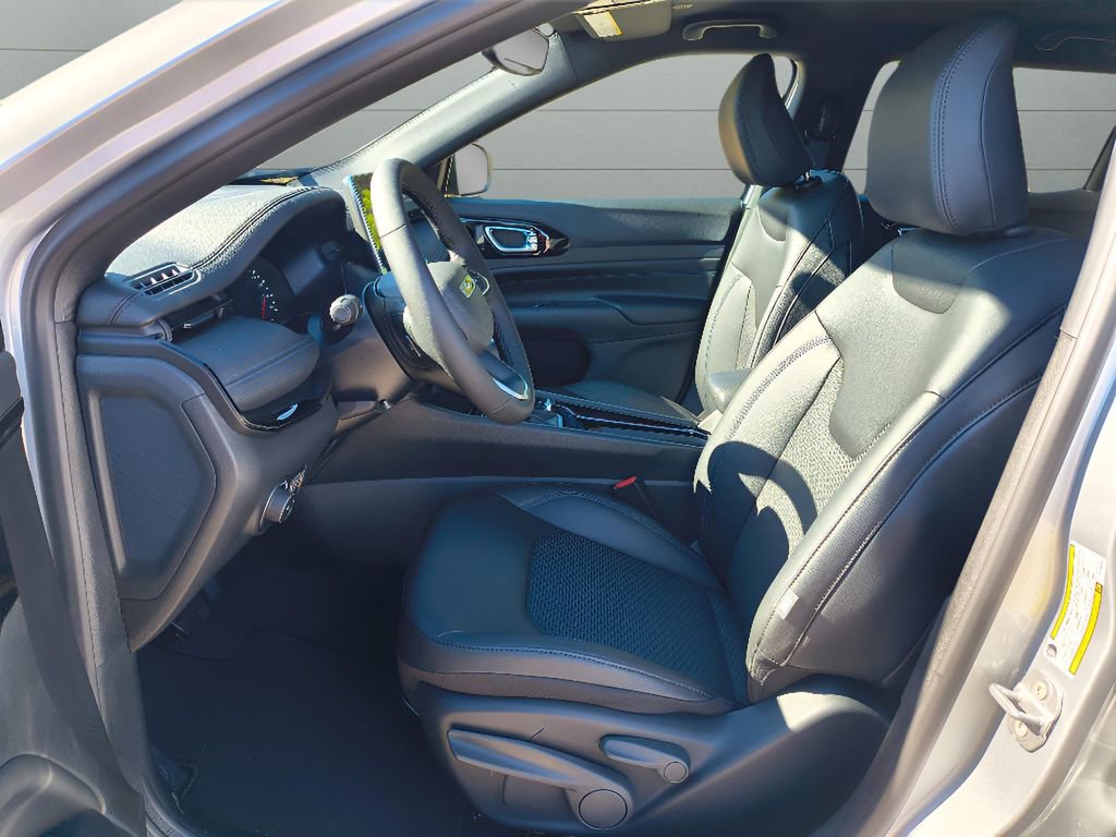 New 2026 Jeep Compass Latitude image 15