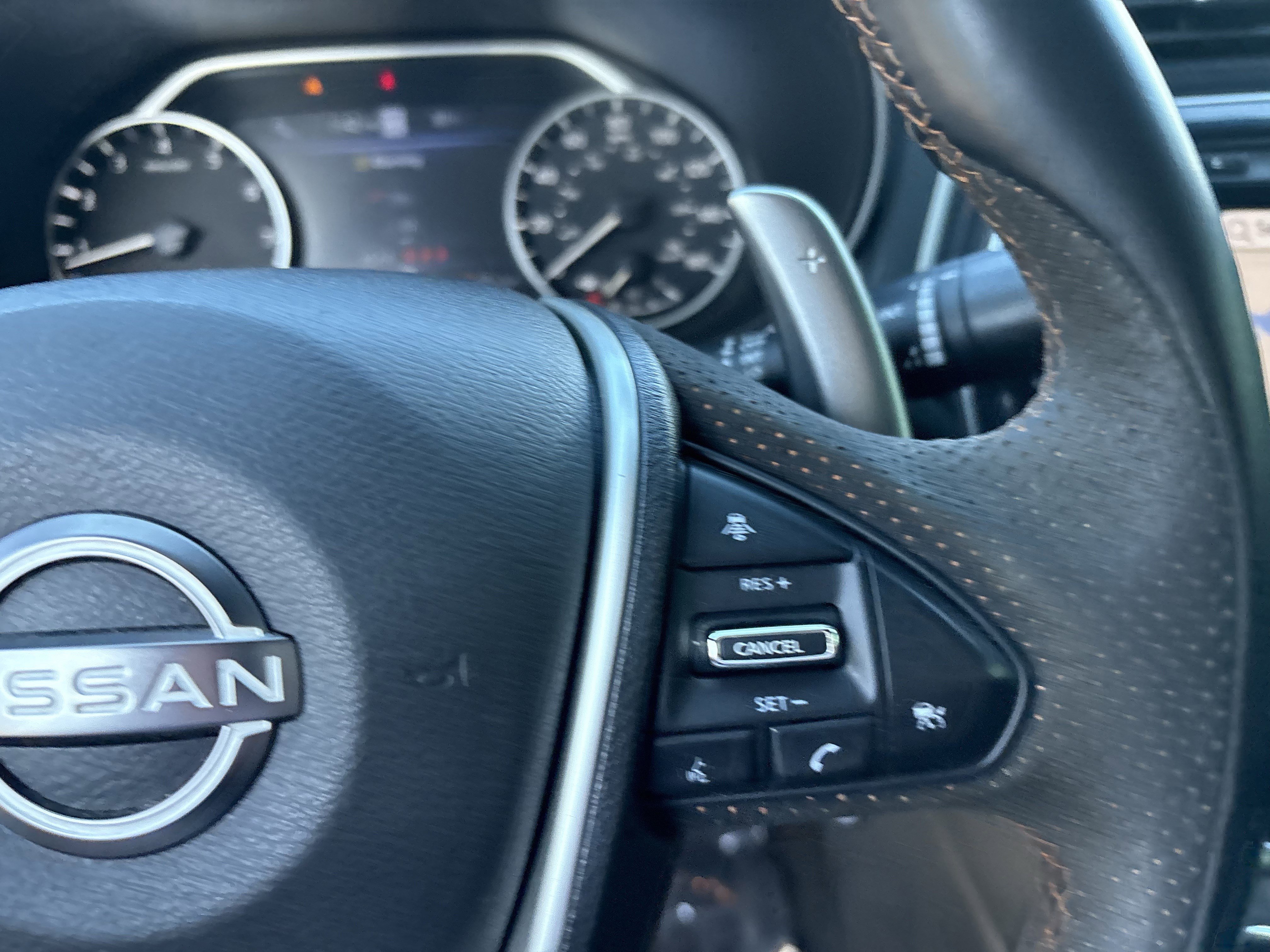 Used 2023 Nissan Maxima SR w/ Sport Mat Group image 32