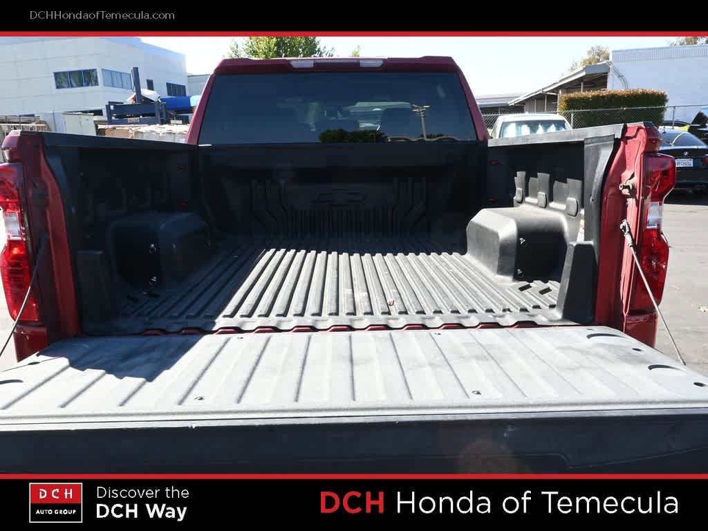 Used 2021 Chevrolet Silverado 1500 LT RWD image 22