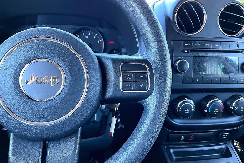 Used 2012 Jeep Patriot Sport FWD image 25
