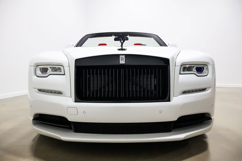 Used 2019 Rolls-Royce Dawn RWD image 23