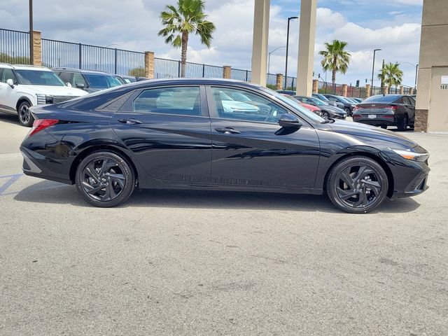 New 2026 Hyundai Elantra Sport FWD image 29