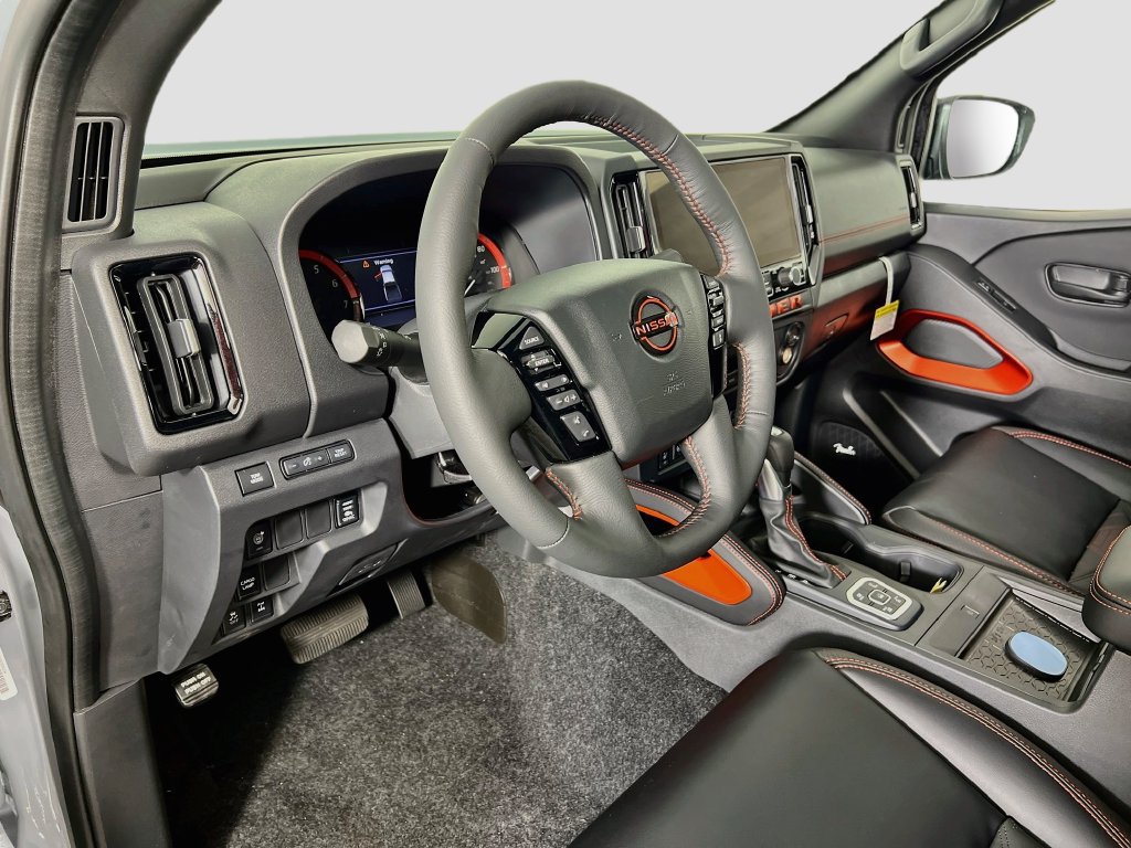 New 2027 Nissan Frontier PRO-4X w/ Pro Premium Package AWD/4WD image 8