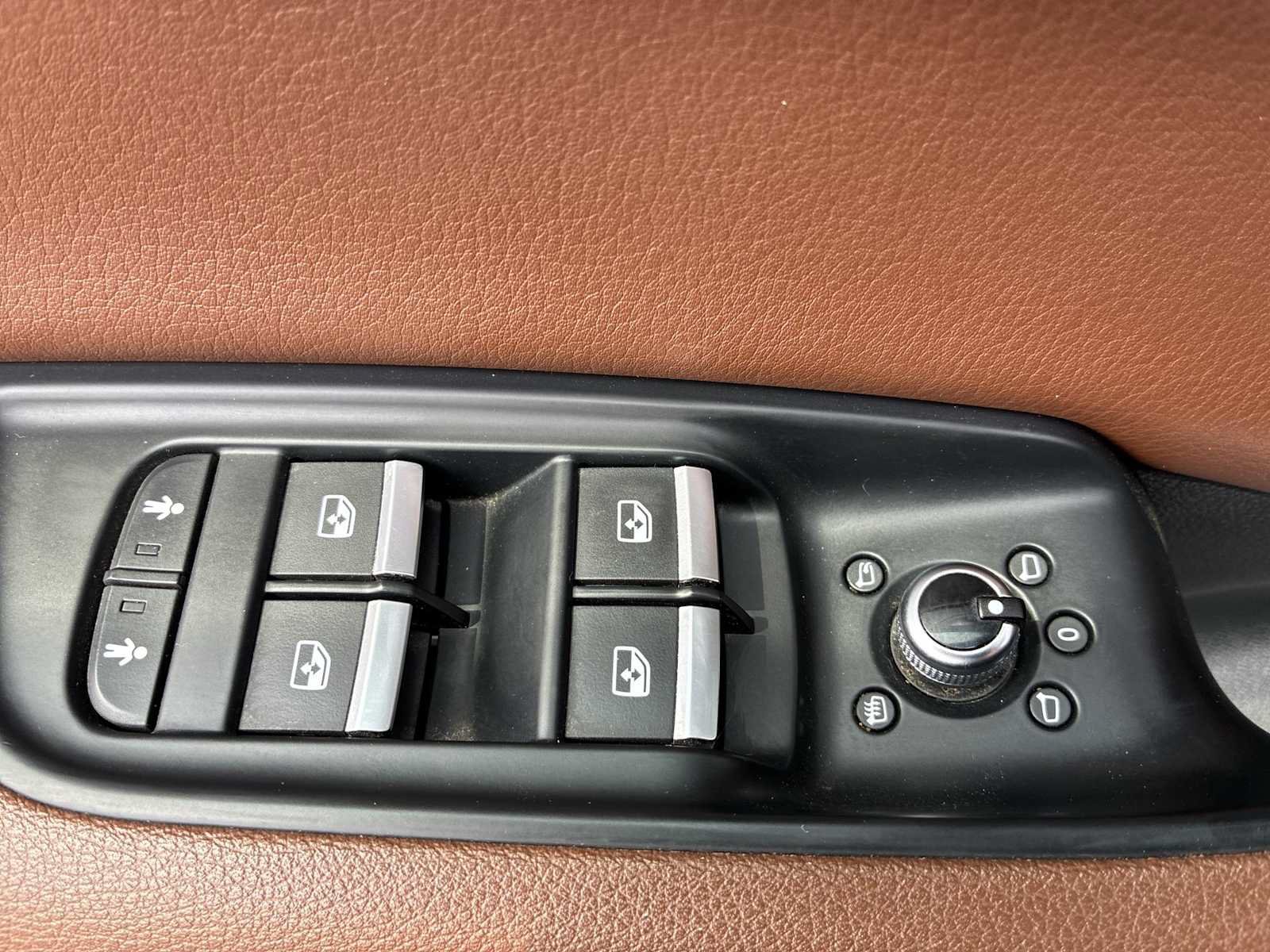 Used 2019 Audi Q7 3.0T Premium Plus w/ Premium Plus Package AWD/4WD image 15