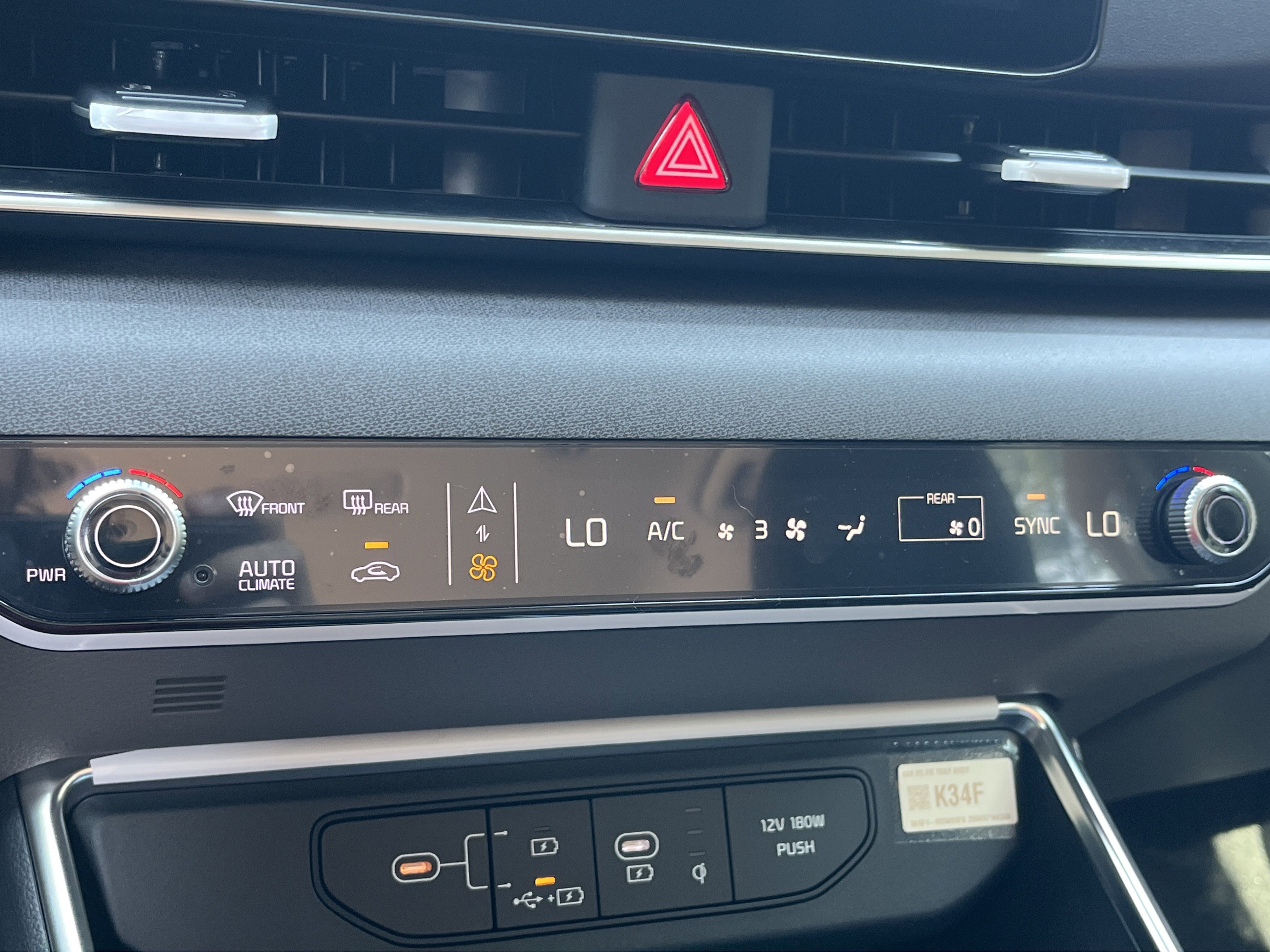 New 2026 Kia Carnival EX image 7
