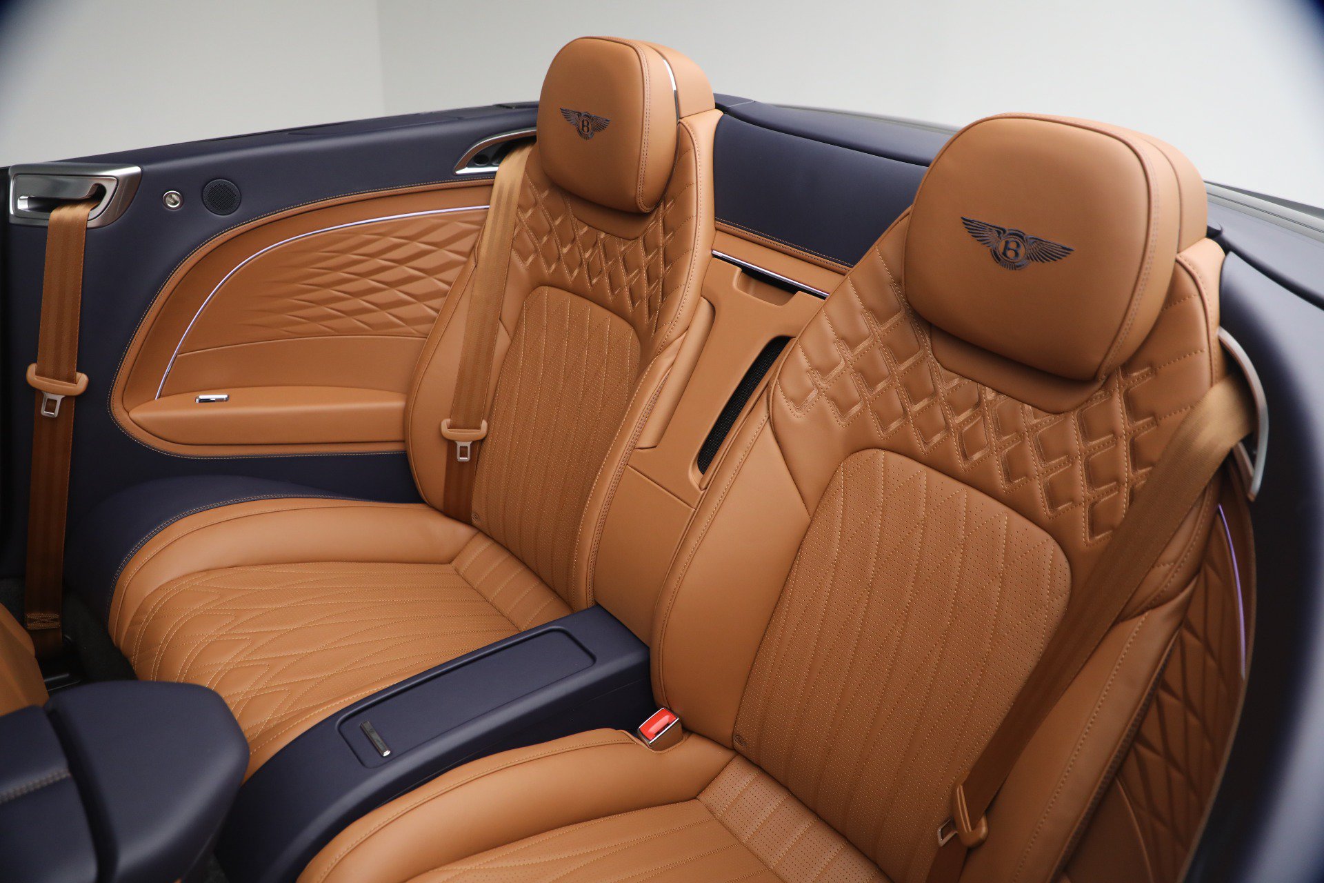 New 2026 Bentley Continental GT Azure AWD/4WD image 35