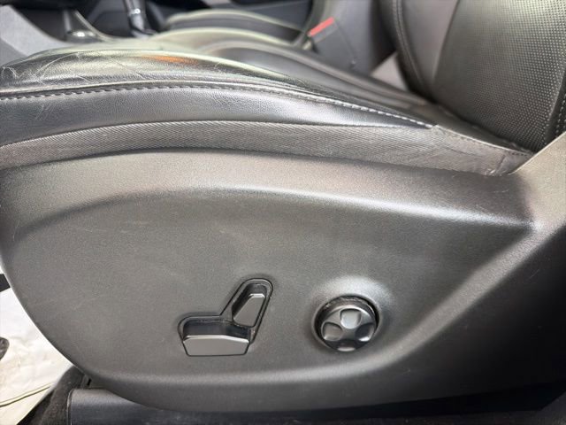 Used 2020 Jeep Cherokee Latitude Lux w/ Comfort/Convenience Group AWD/4WD image 16