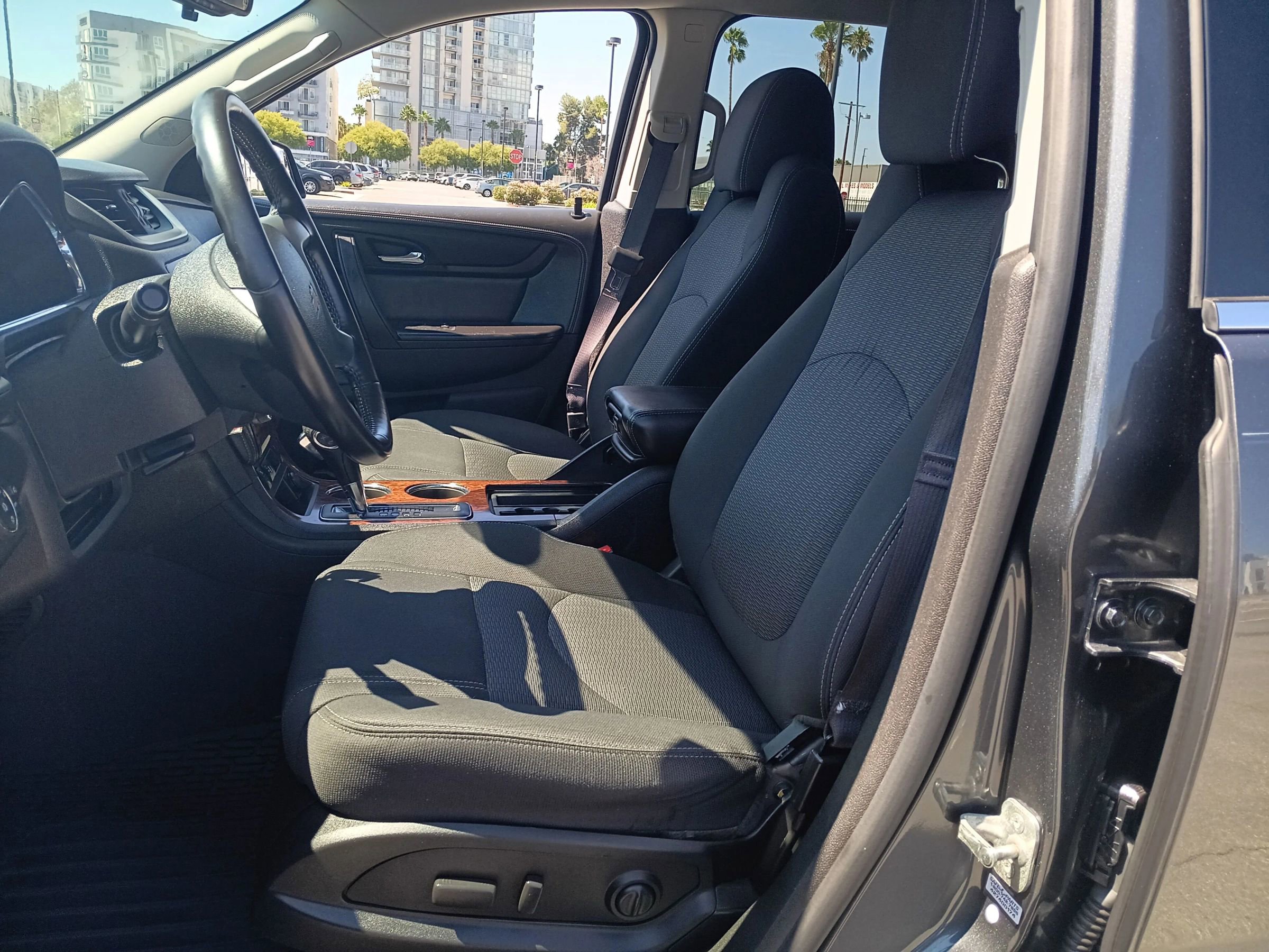 Used 2014 Chevrolet Traverse LT w/ All-Star Edition image 13