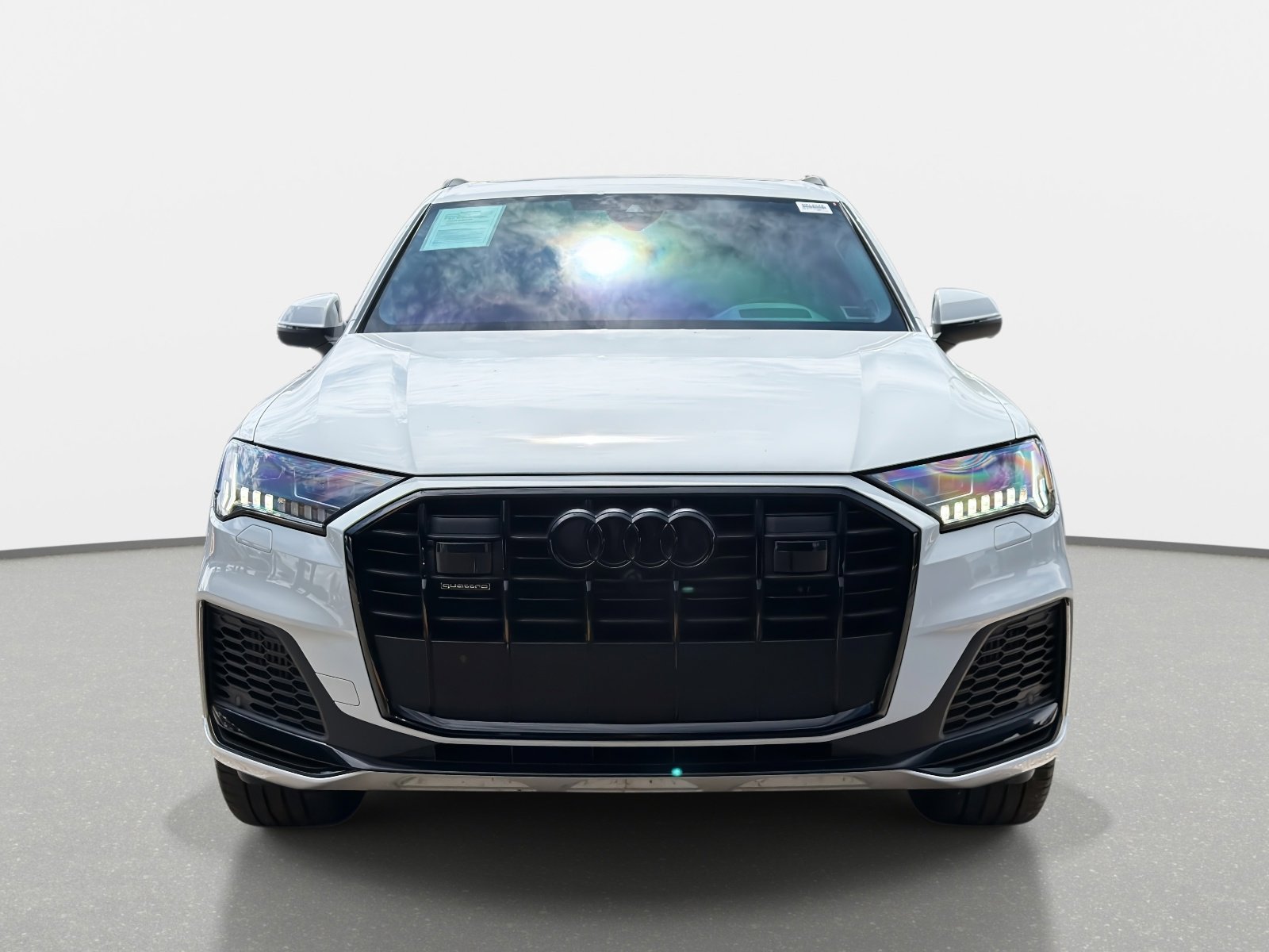 Used 2024 Audi Q7 3.0T Prestige image 8
