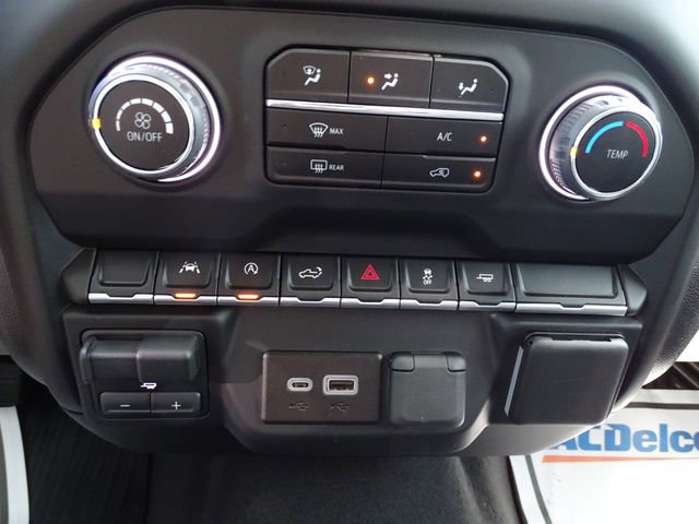 Used 2024 Chevrolet Silverado 1500 Custom w/ Turbomax Blackout Package RWD image 12