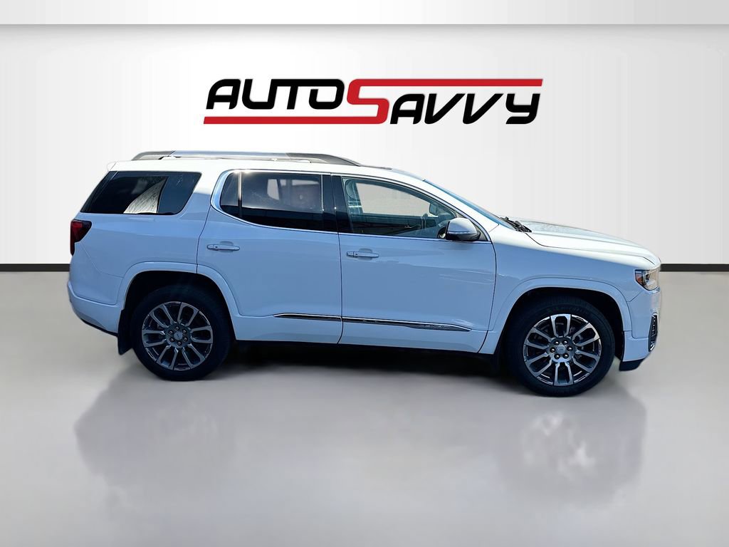 Used 2023 GMC Acadia Denali w/ Denali Ultimate Package image 8