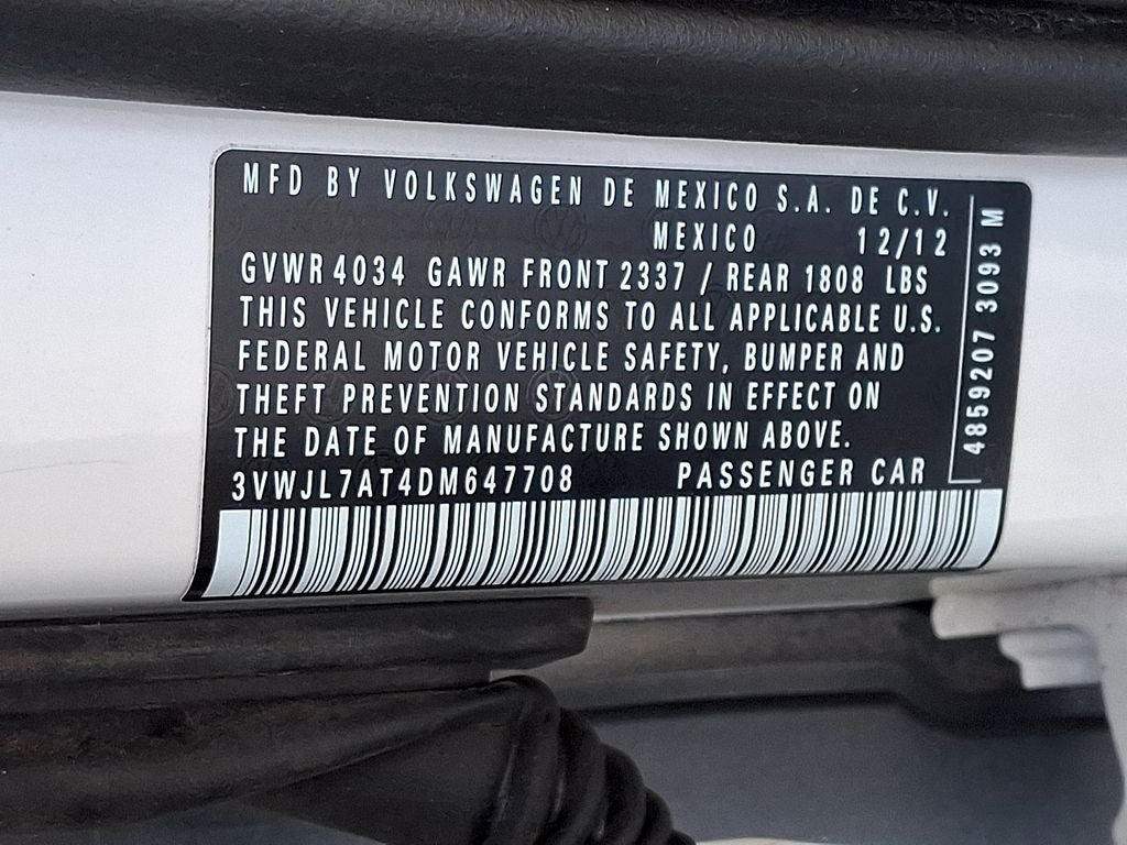Used 2013 Volkswagen Beetle TDI FWD image 27