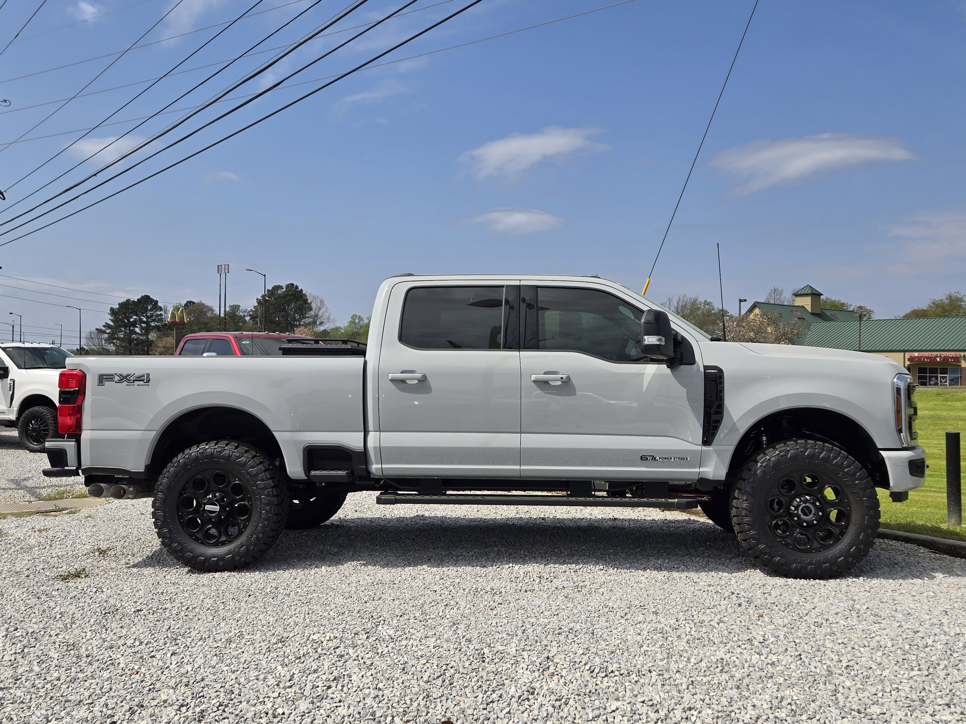 New 2026 Ford F250 Lariat w/ Black Appearance Package image 5