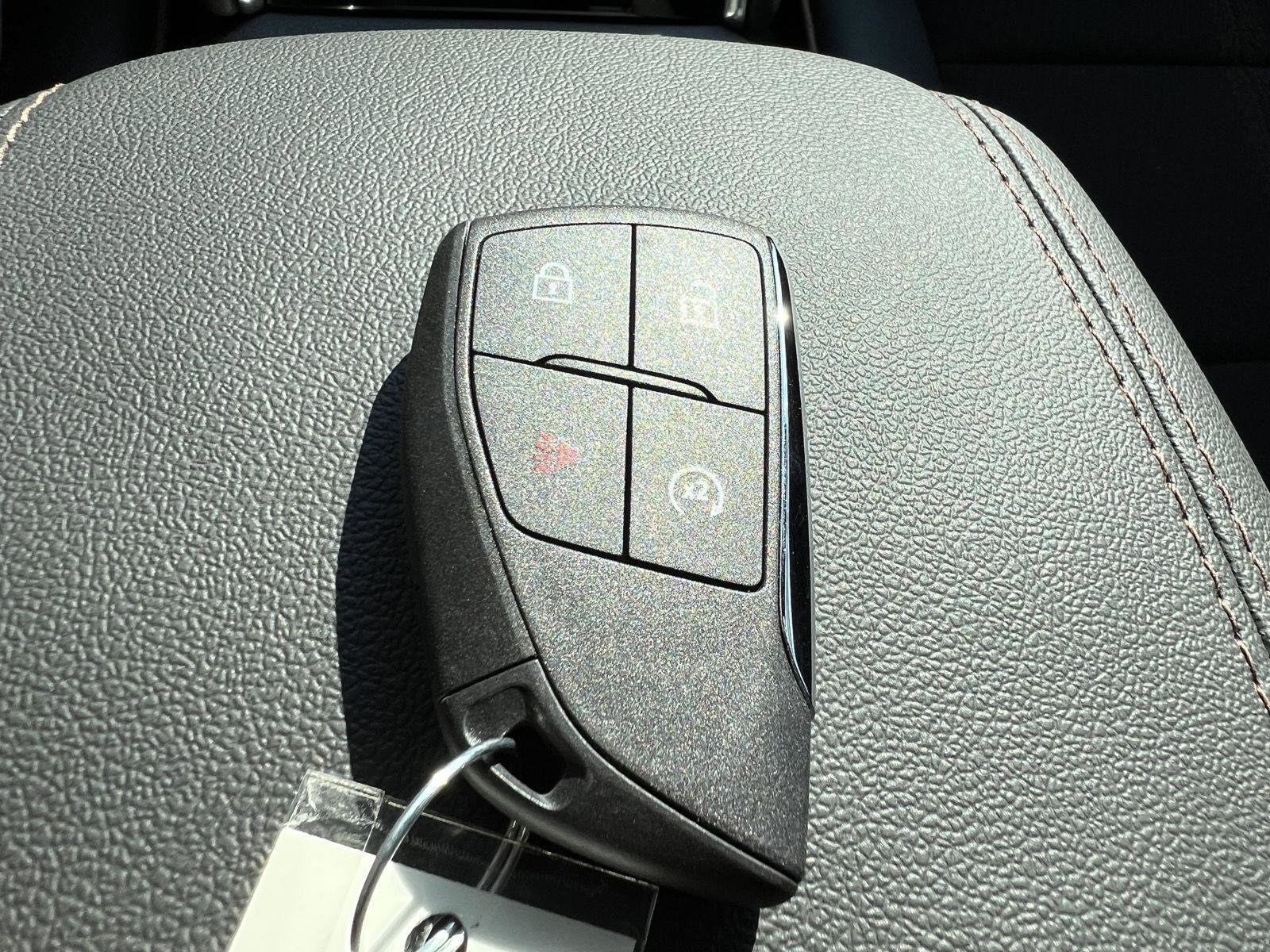 New 2026 GMC Canyon AT4 image 34