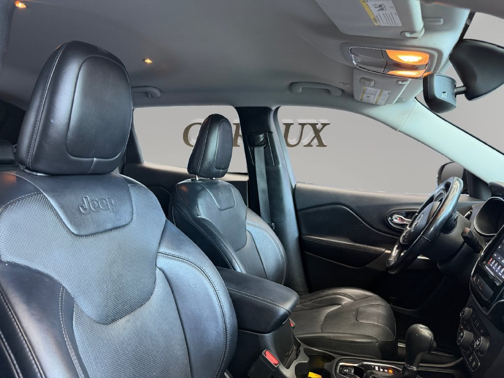 Used 2019 Jeep Cherokee Limited FWD image 14