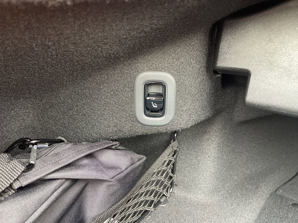 New 2026 Mercedes-Benz CLE 300 4MATIC Cabriolet image 29