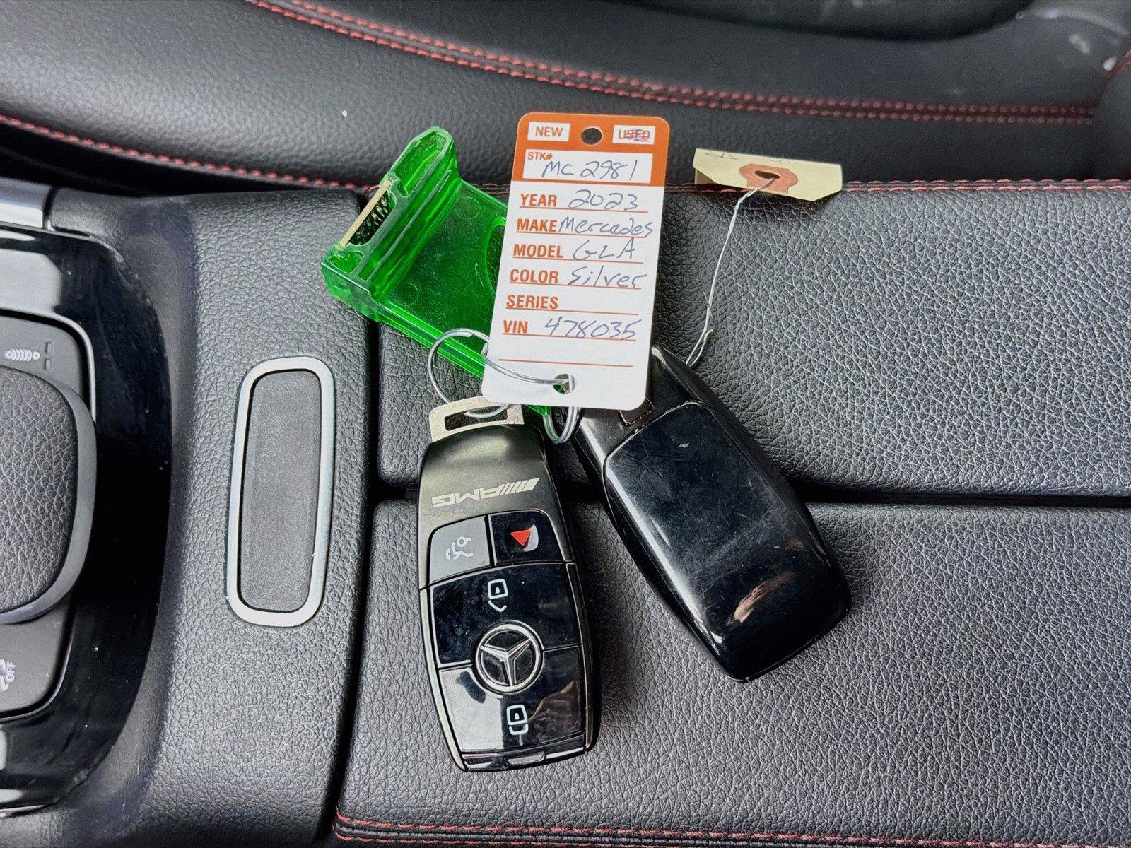 Used 2023 Mercedes-Benz GLA 35 AMG 4MATIC w/ Parking Assistance Package image 4