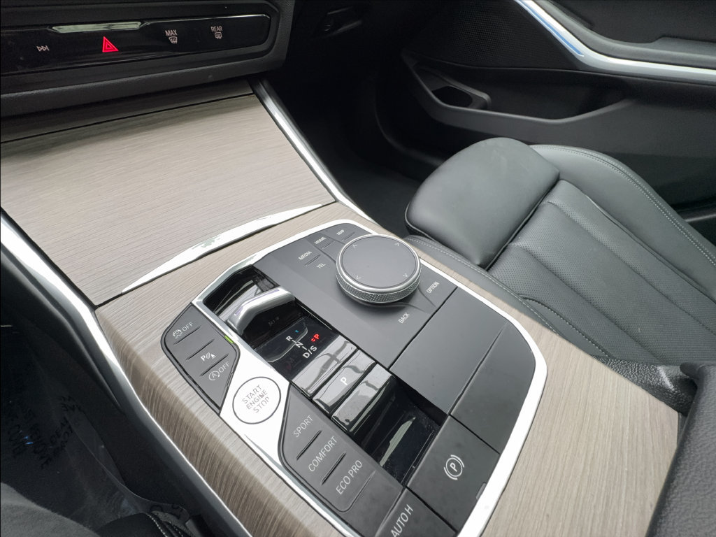 Used 2025 BMW 330i Sedan RWD image 47