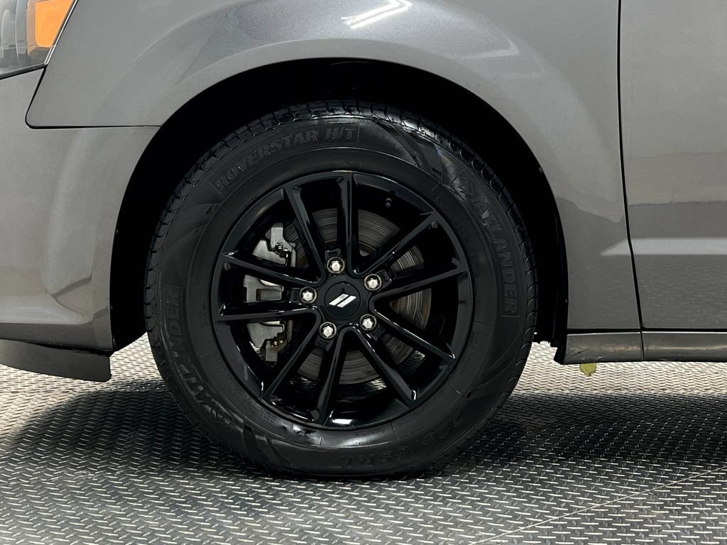 Used 2019 Dodge Grand Caravan GT FWD image 37