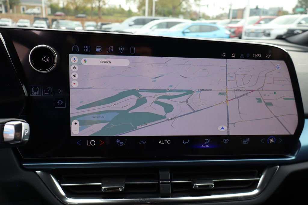 New 2026 Chevrolet Equinox EV LT image 18