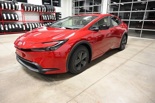 New 2026 Toyota Prius LE image 7