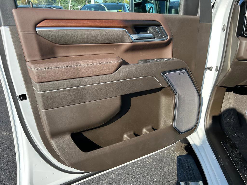 New 2025 GMC Sierra 2500 Denali w/ Denali Reserve Package image 5