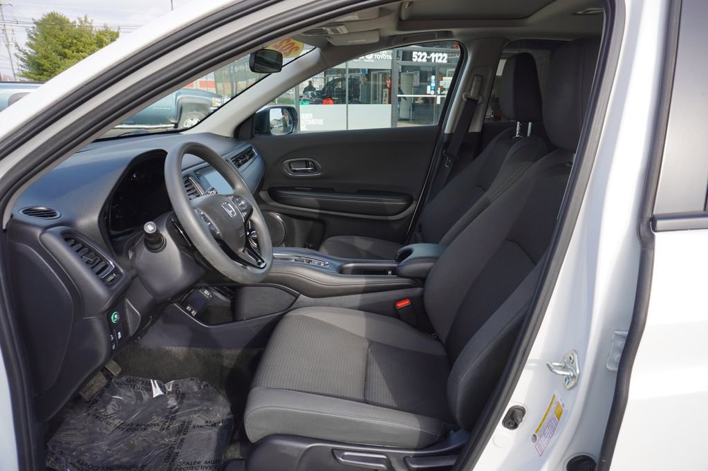 Used 2021 Honda HR-V EX image 24