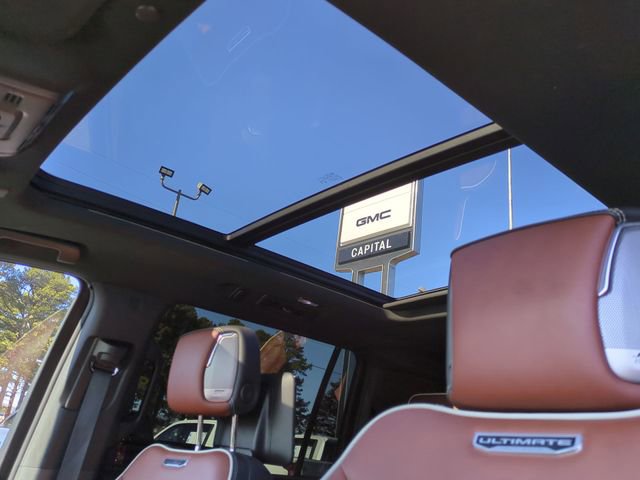 Used 2023 GMC Yukon XL Denali Ultimate image 22