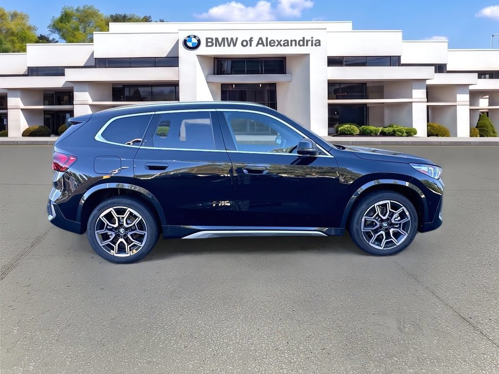 New 2027 BMW X1 xDrive28i AWD/4WD image 4