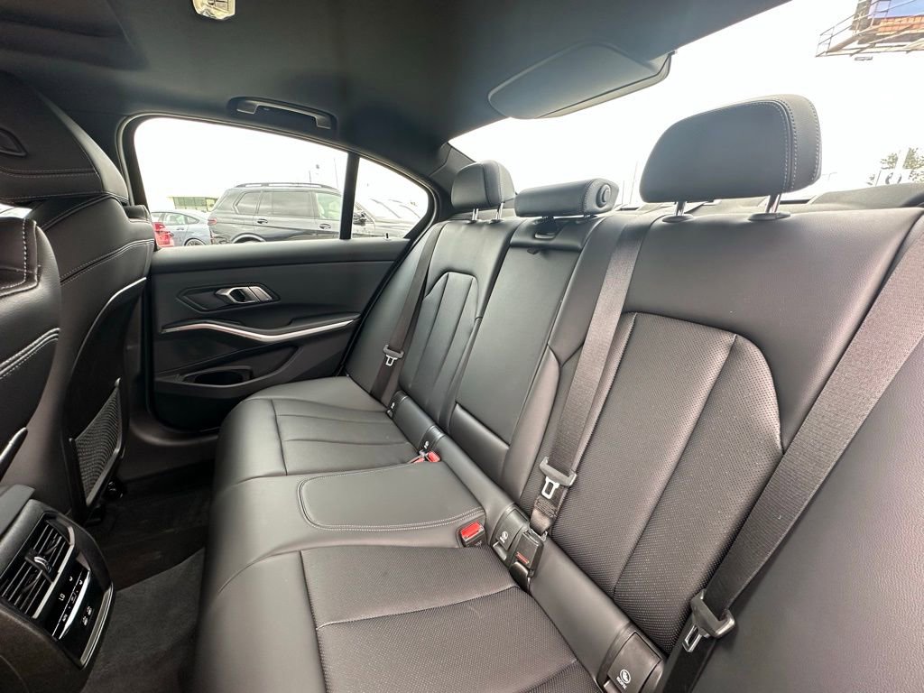 Certified 2023 BMW 330i Sedan w/ Premium Package image 19