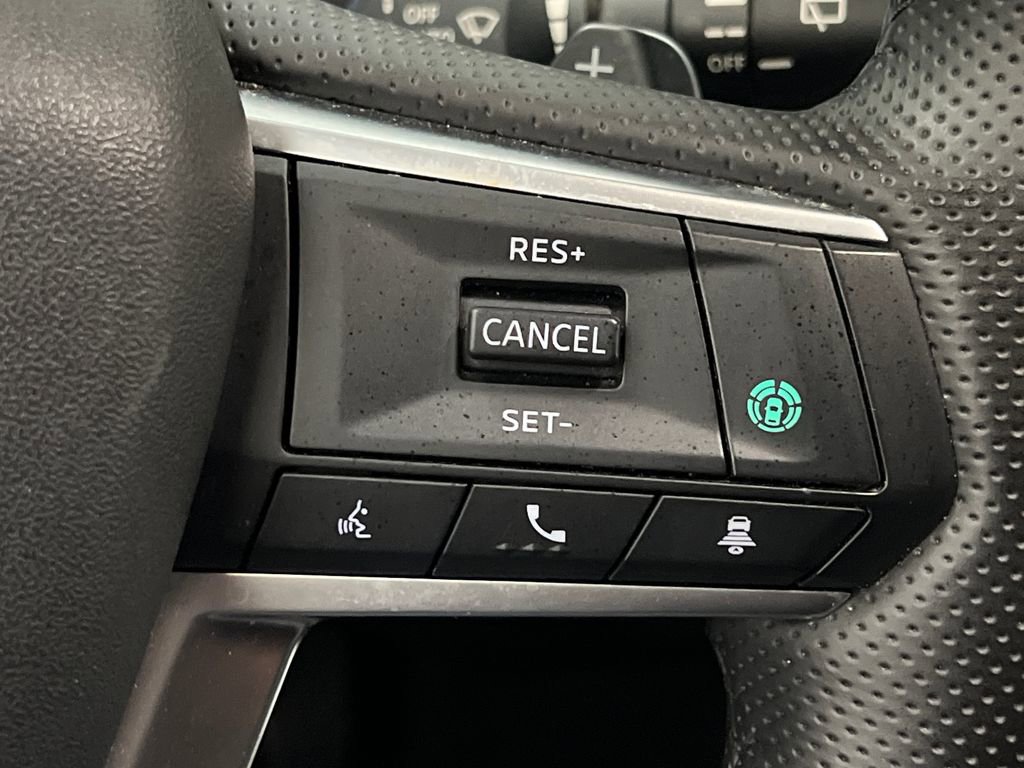 Used 2025 Mitsubishi Outlander SE image 47