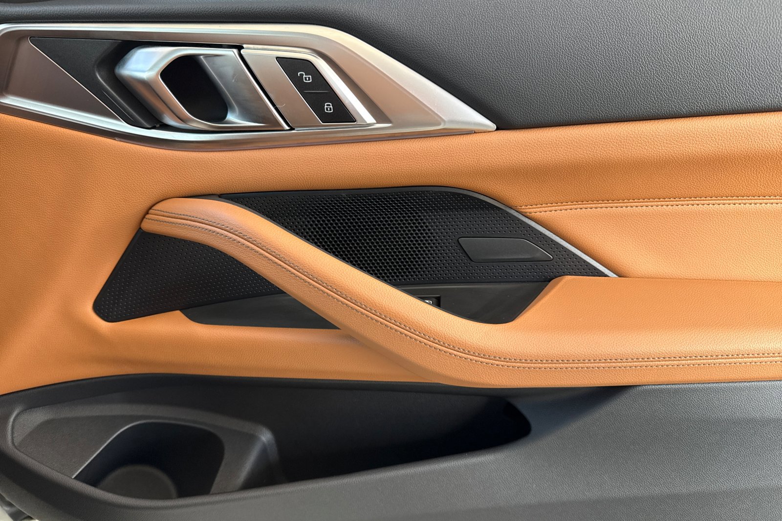 Used 2023 BMW 430i Coupe w/ Convenience Package image 20