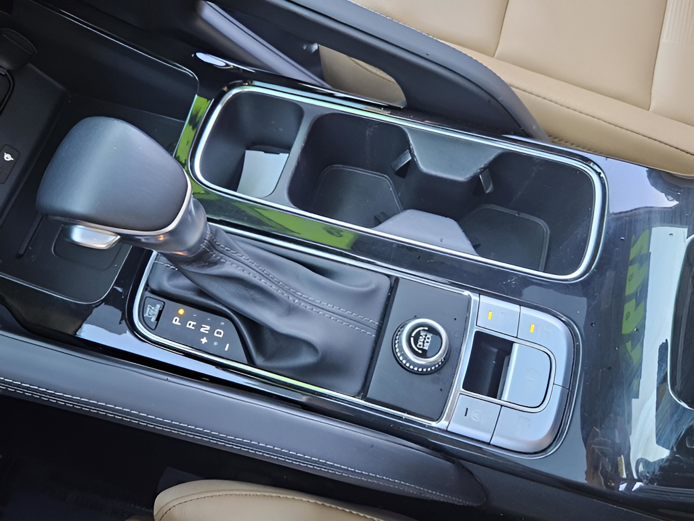 Used 2021 Kia Telluride SX w/ Towing Package image 25