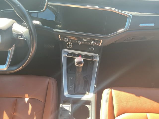Used 2023 Audi Q3 2.0T Premium Plus image 15