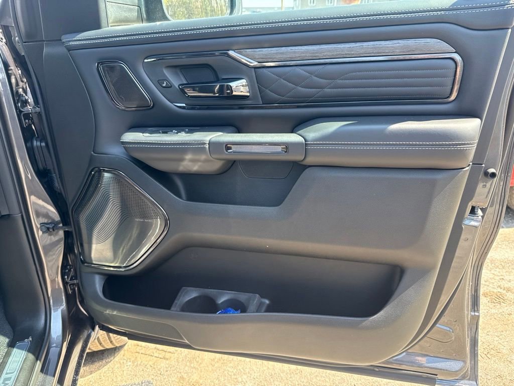 New 2026 RAM 1500 Limited AWD/4WD image 32
