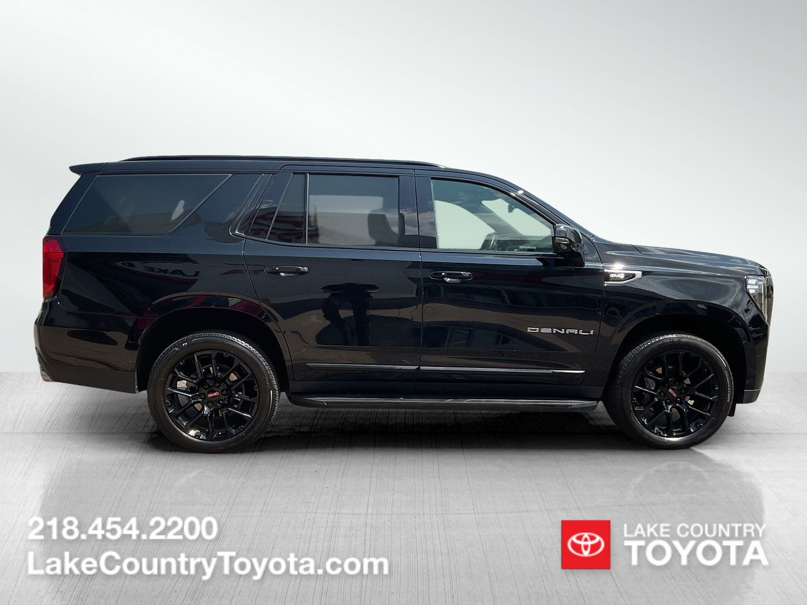 Used 2024 GMC Yukon Denali w/ Max Trailering Package AWD/4WD image 6