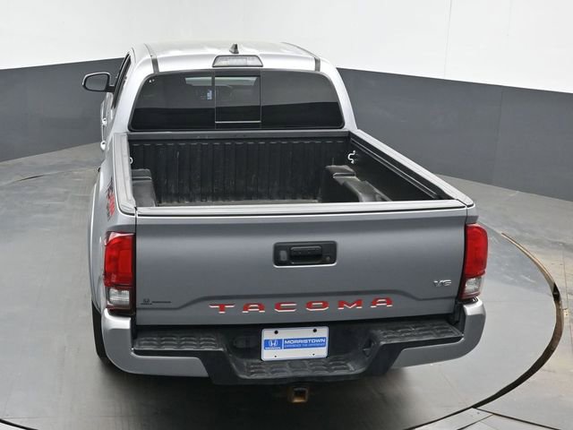 Used 2019 Toyota Tacoma TRD Sport AWD/4WD image 35