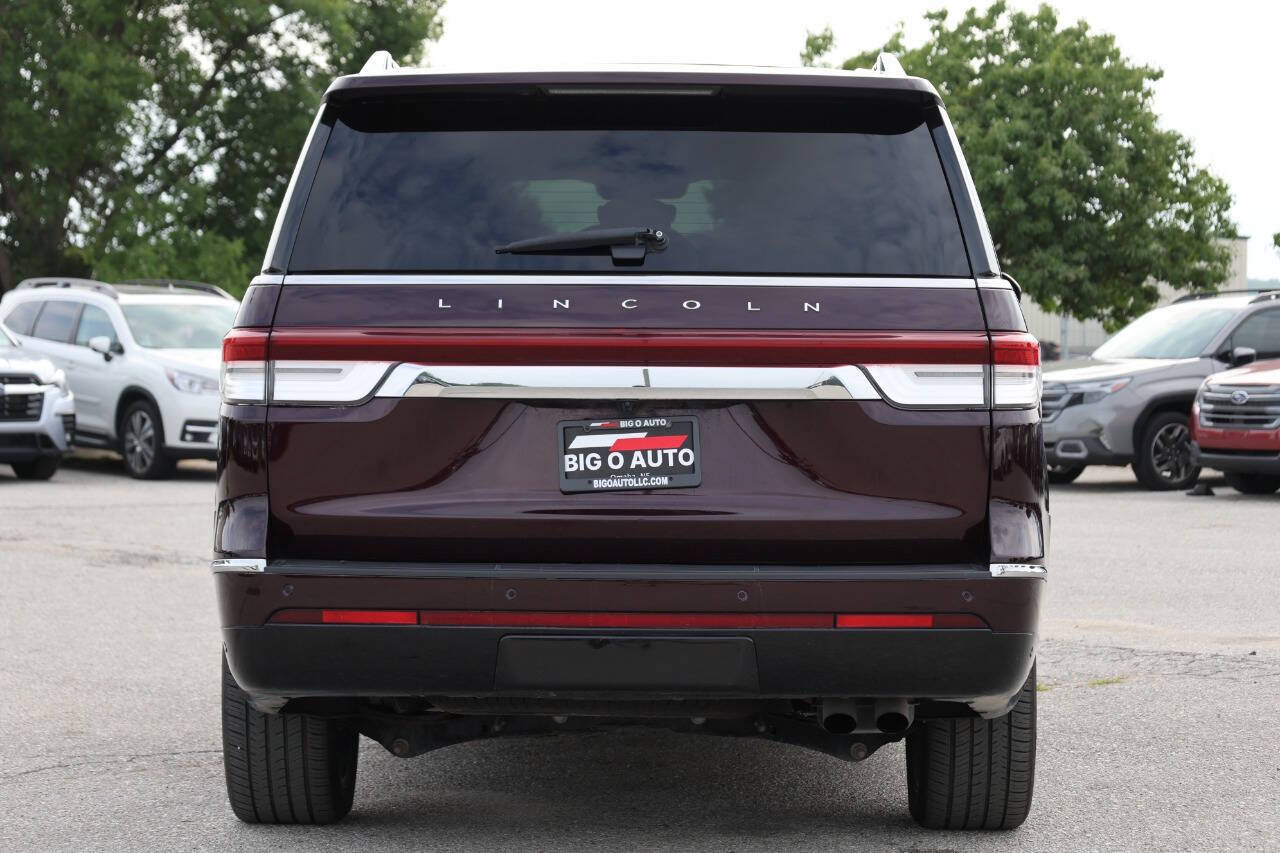 Used 2023 Lincoln Navigator Reserve AWD/4WD image 10