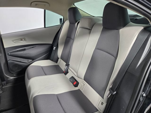 Used 2025 Toyota Corolla LE FWD image 14