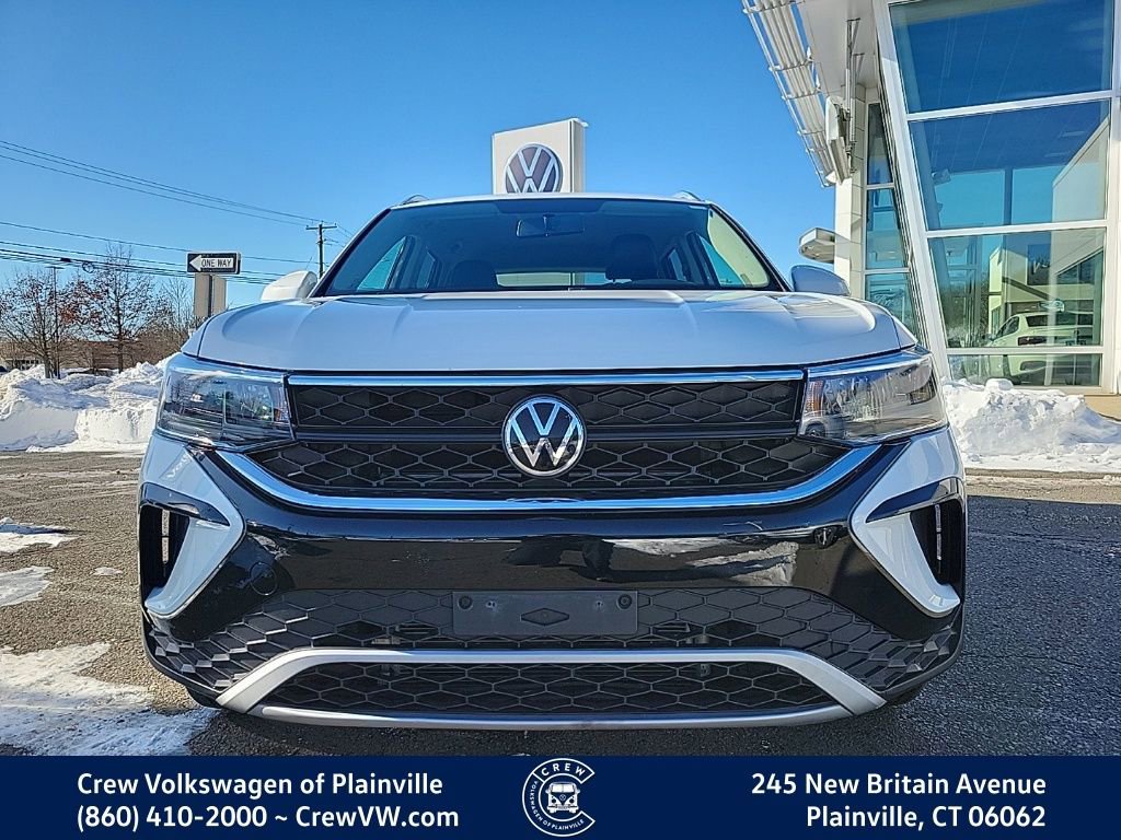 Certified 2022 Volkswagen Taos SE image 22