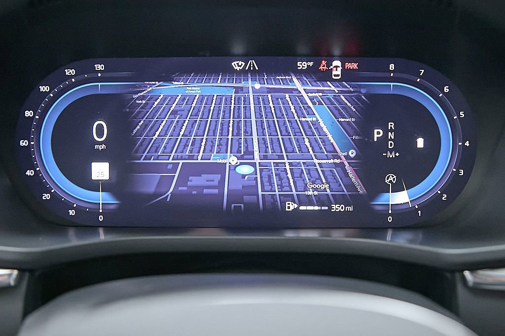 Certified 2025 Volvo XC60 B5 Ultra image 12