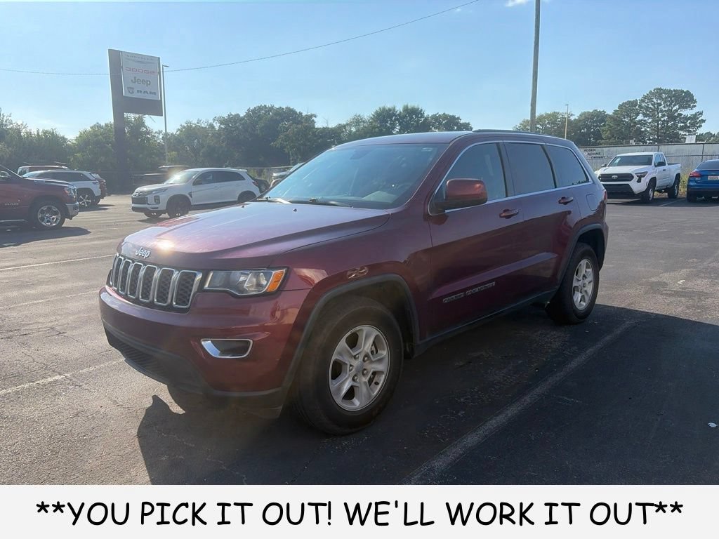 Used 2017 Jeep Grand Cherokee Laredo RWD image 3