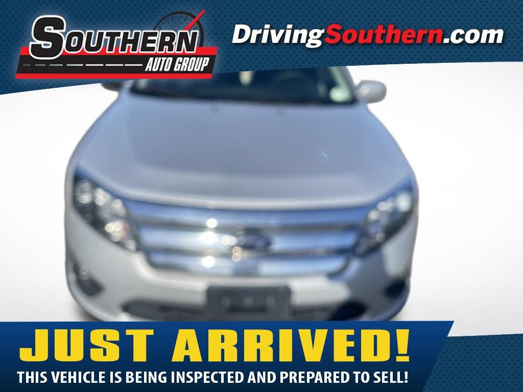 Used 2010 Ford Fusion SE FWD image 1