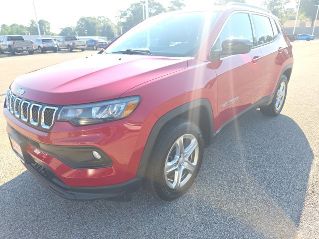 Used 2023 Jeep Compass Latitude w/ Convenience Group