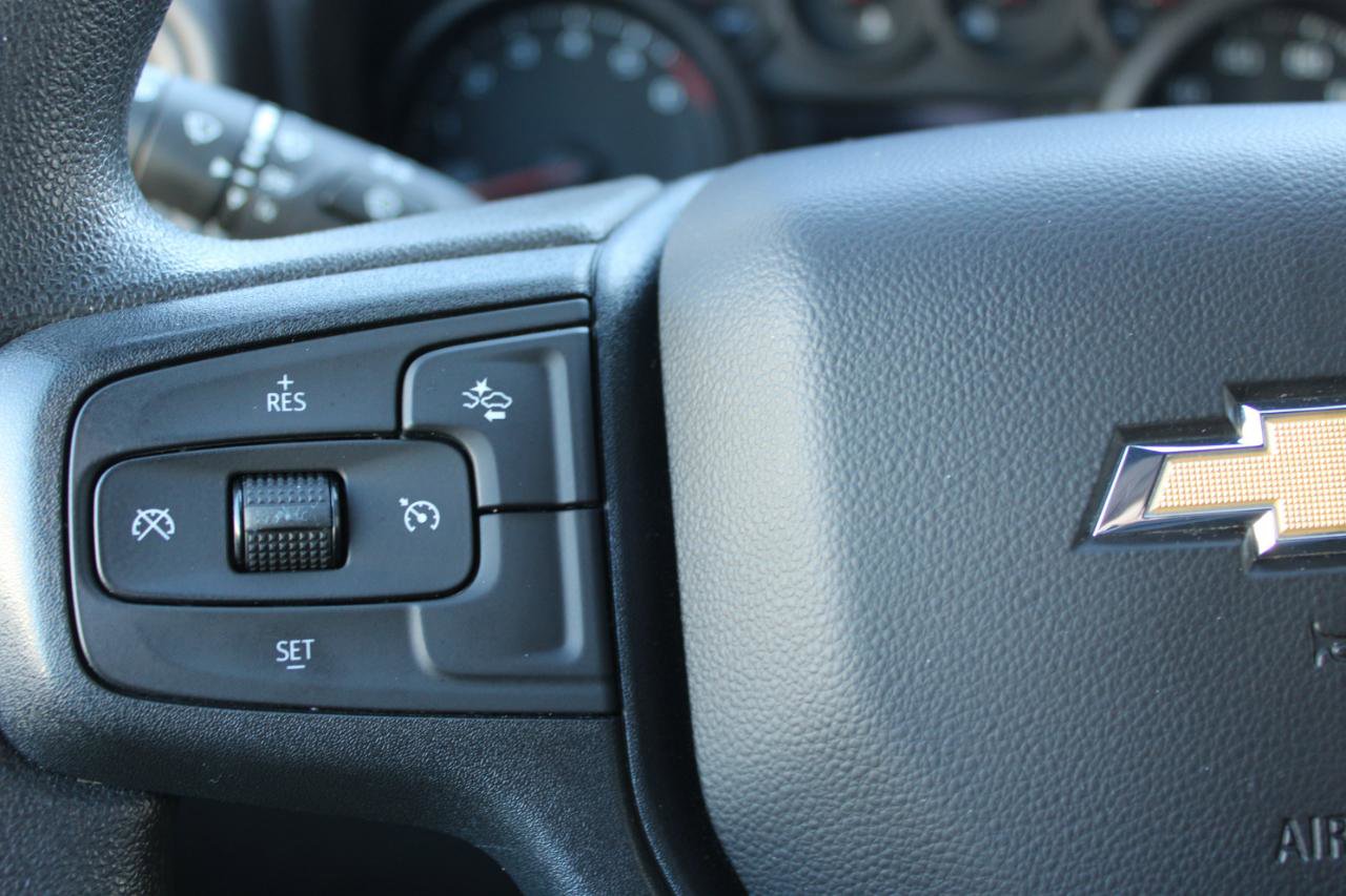 Used 2024 Chevrolet Silverado 1500 Custom image 19