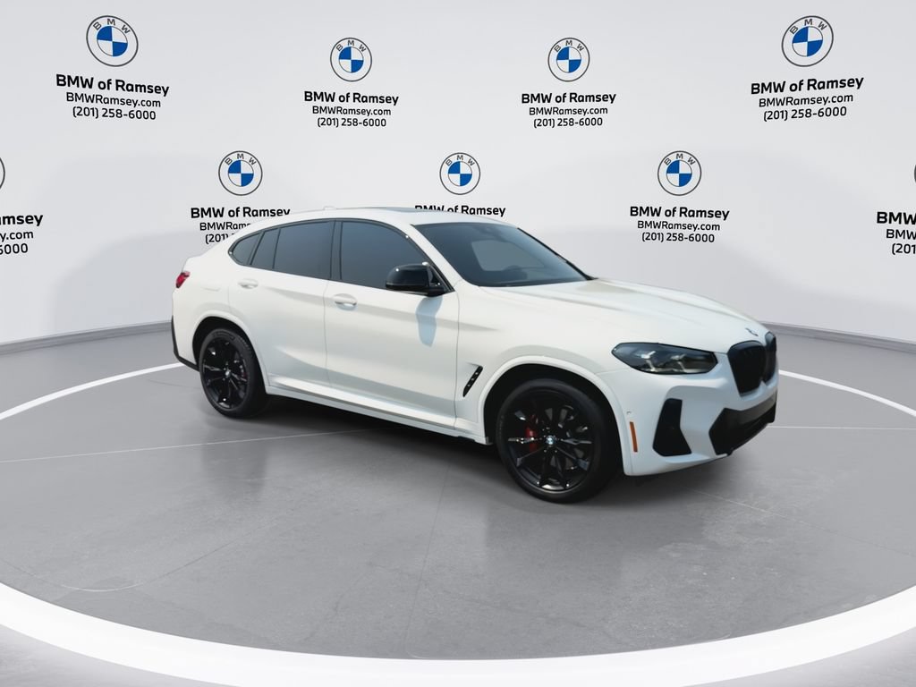 Used 2024 BMW X4 M40i w/ Premium Package AWD/4WD video 2