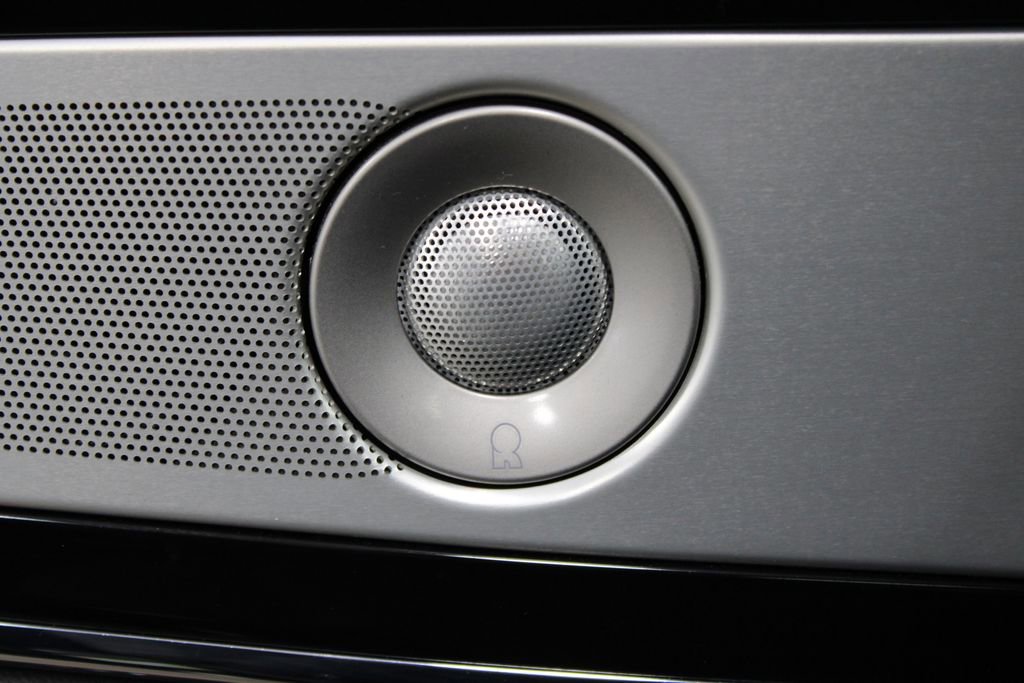 Used 2023 Lincoln Nautilus Black Label w/ Cargo Utility Package image 43