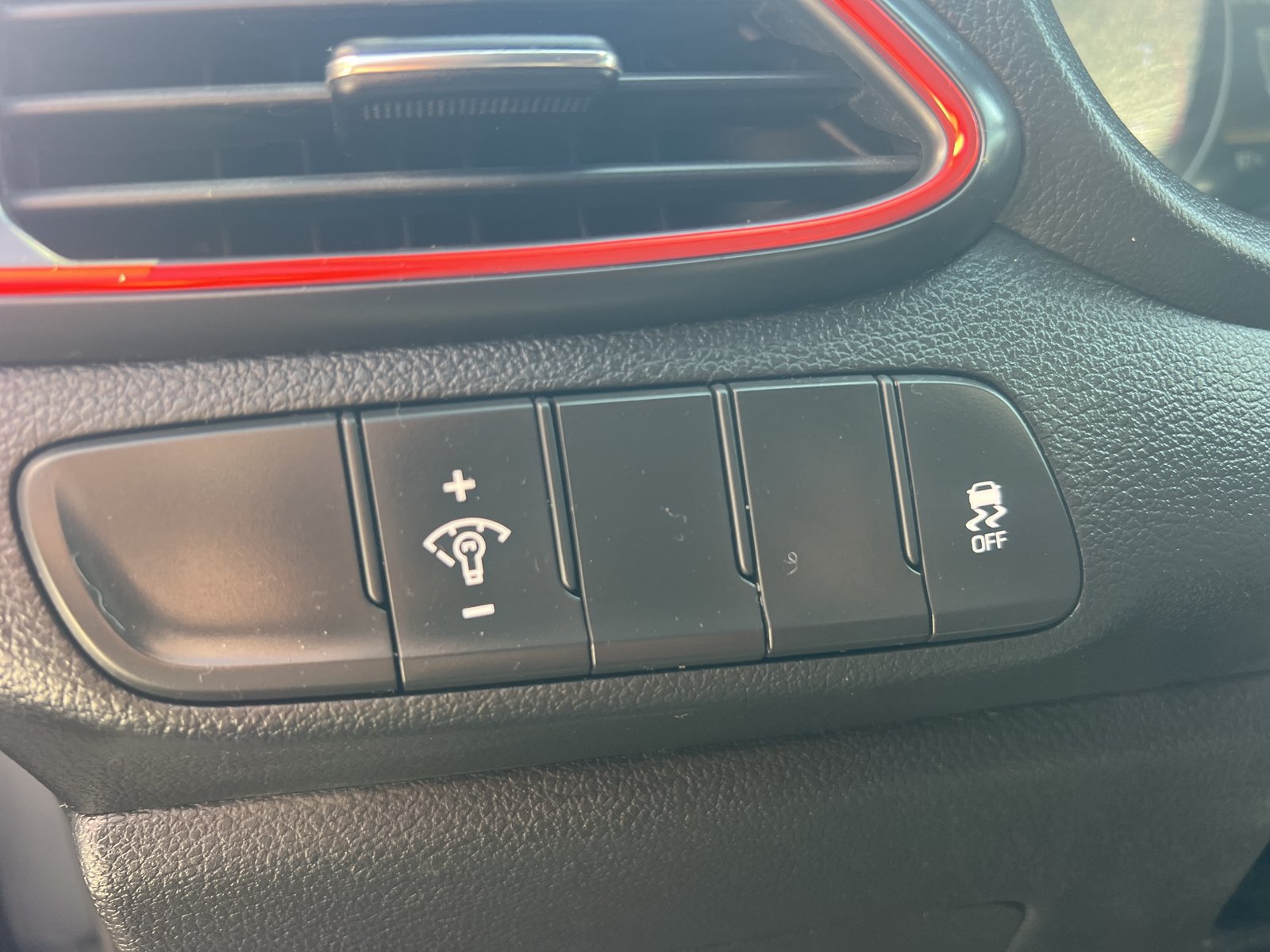Used 2019 Hyundai Elantra GT N Line FWD image 16